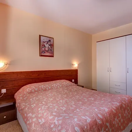 Mountain بامبوروفو