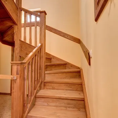 Mountain 公寓式酒店